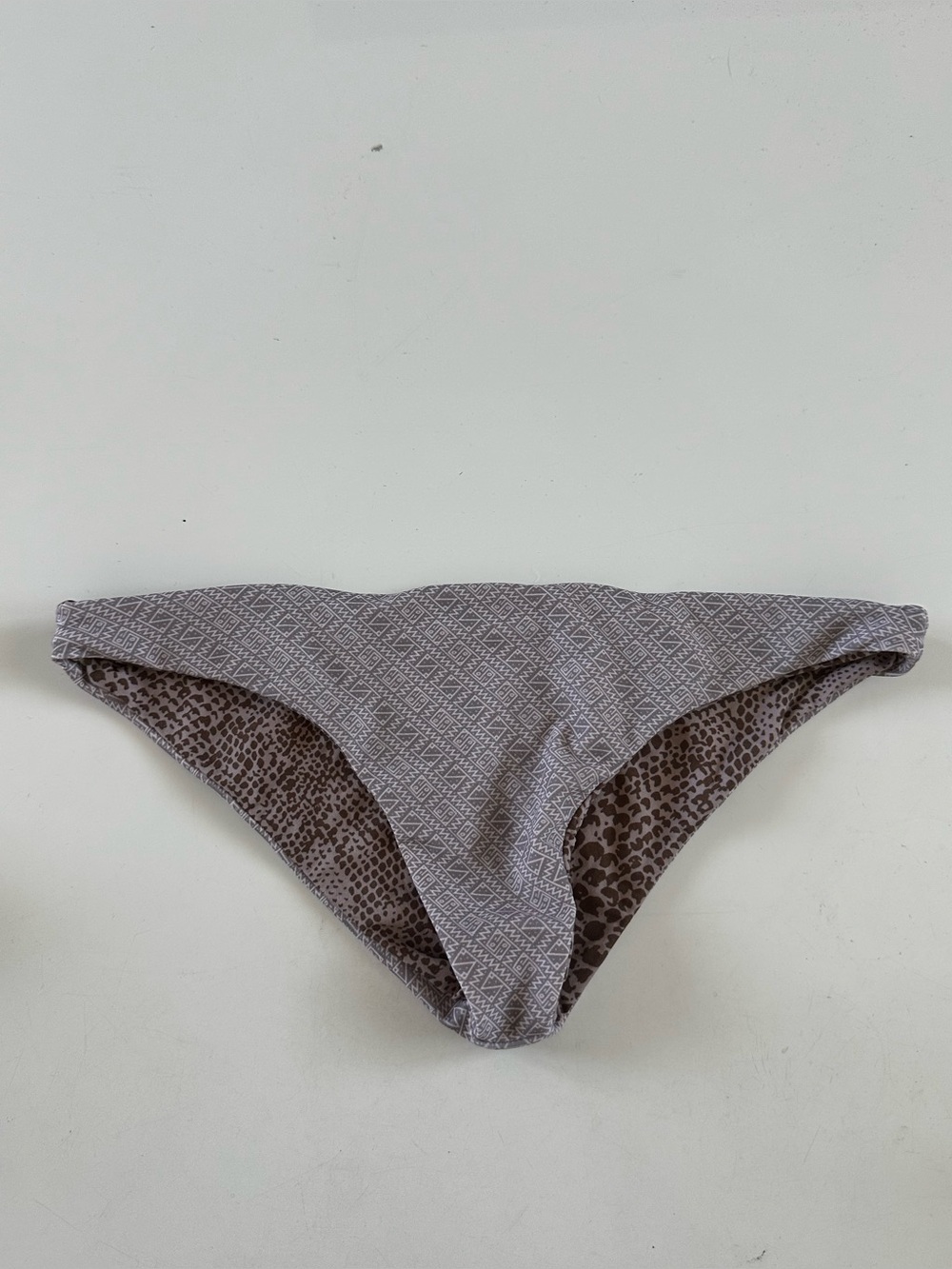 *RARE PRINT* Acacia bikini Bottom Batik sz small